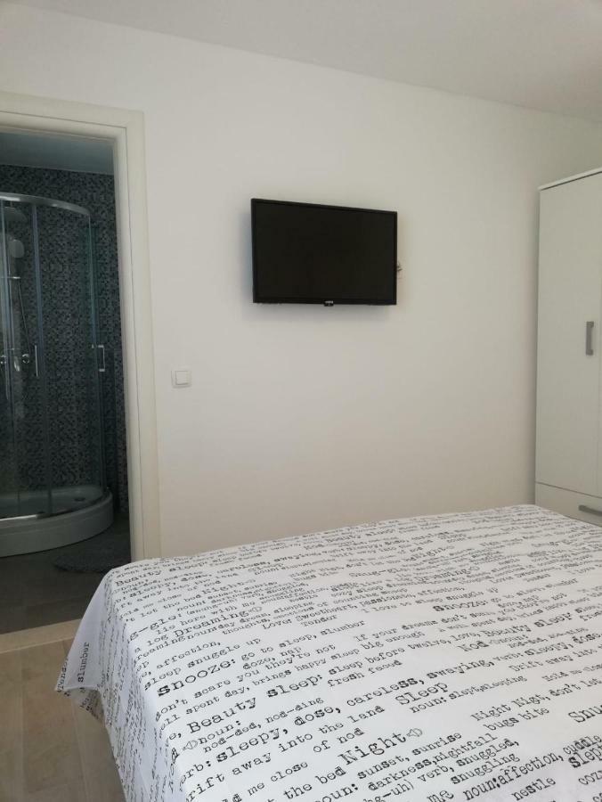 Apartment Porat Τρογκίρ Εξωτερικό φωτογραφία