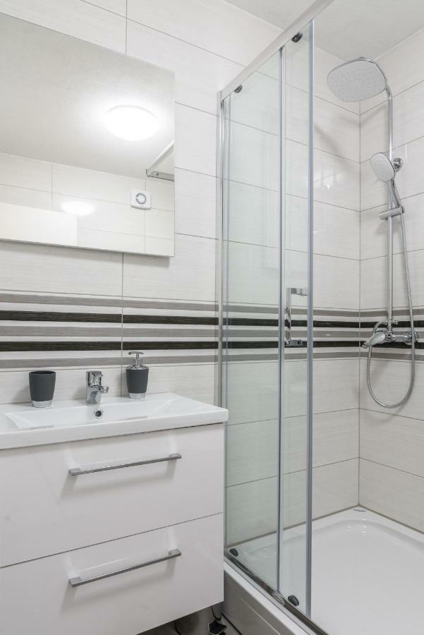 Apartment Porat Τρογκίρ Εξωτερικό φωτογραφία