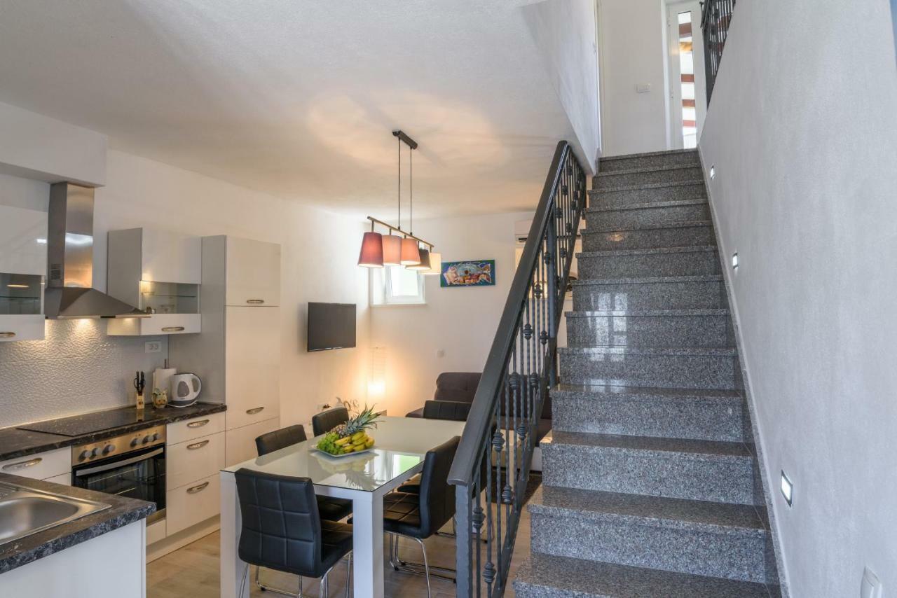 Apartment Porat Τρογκίρ Εξωτερικό φωτογραφία